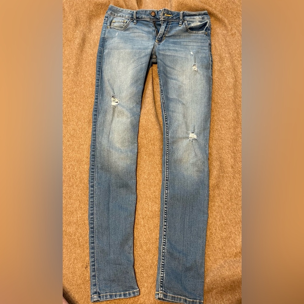 Hollister- low rise super skinny jeans size 5R